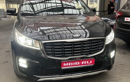 KIA Carnival III, 2019 год, 2 690 000 рублей, 1 фотография
