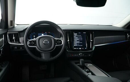 Volvo V90 Cross Country I рестайлинг, 2022 год, 5 499 777 рублей, 6 фотография