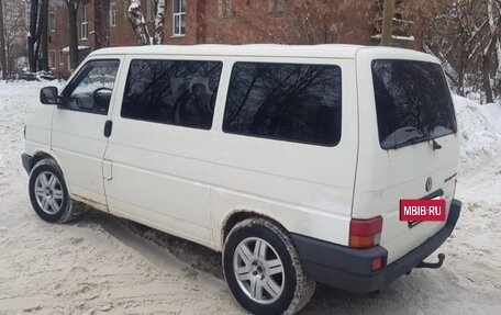Volkswagen Transporter T4, 1992 год, 600 000 рублей, 2 фотография