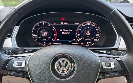 Volkswagen Passat B8 рестайлинг, 2018 год, 2 190 000 рублей, 11 фотография