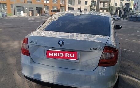 Skoda Rapid I, 2016 год, 900 000 рублей, 2 фотография