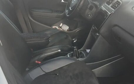 Volkswagen Polo VI (EU Market), 2016 год, 880 000 рублей, 8 фотография