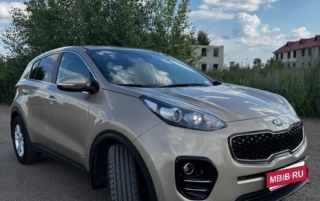 KIA Sportage IV рестайлинг, 2018 год, 2 050 000 рублей, 4 фотография