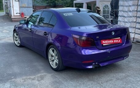 BMW 5 серия, 2004 год, 830 000 рублей, 2 фотография