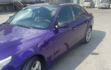 BMW 5 серия, 2004 год, 830 000 рублей, 10 фотография