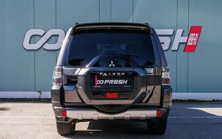 Mitsubishi Pajero IV, 2017 год, 2 849 000 рублей, 4 фотография