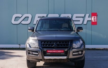 Mitsubishi Pajero IV, 2017 год, 2 849 000 рублей, 3 фотография