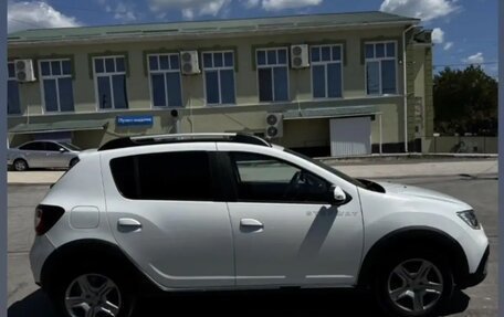 Renault Sandero II рестайлинг, 2020 год, 1 450 000 рублей, 4 фотография
