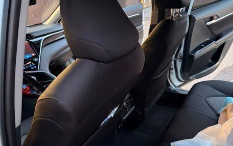 Toyota Camry, 2020 год, 2 700 000 рублей, 12 фотография