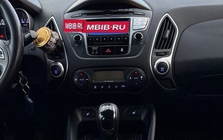 Hyundai ix35 I рестайлинг, 2012 год, 930 000 рублей, 10 фотография