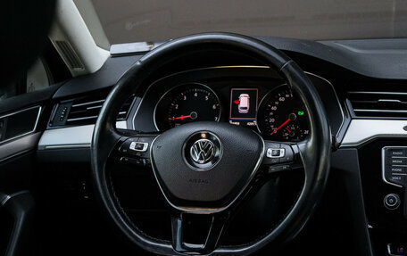 Volkswagen Passat B8 рестайлинг, 2016 год, 1 670 000 рублей, 13 фотография