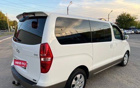 Hyundai Grand Starex Grand Starex I рестайлинг 2, 2014 год, 3 080 000 рублей, 5 фотография