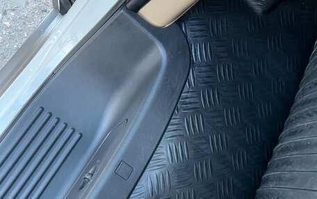 Hyundai Grand Starex Grand Starex I рестайлинг 2, 2014 год, 3 080 000 рублей, 20 фотография