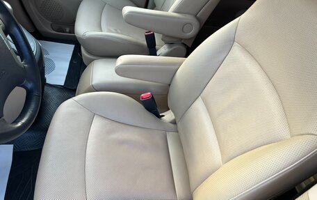 Hyundai Grand Starex Grand Starex I рестайлинг 2, 2014 год, 3 080 000 рублей, 21 фотография
