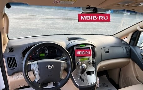 Hyundai Grand Starex Grand Starex I рестайлинг 2, 2014 год, 3 080 000 рублей, 13 фотография