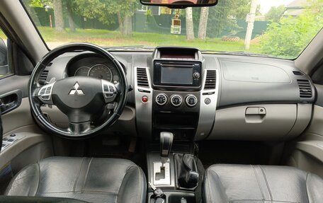 Mitsubishi Pajero Sport II рестайлинг, 2014 год, 900 000 рублей, 9 фотография