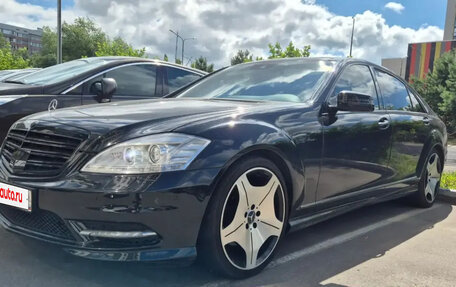 Mercedes-Benz S-Класс, 2012 год, 2 200 000 рублей, 2 фотография