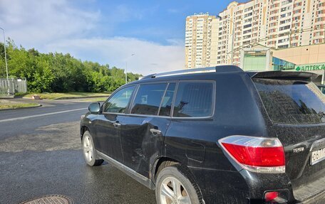 Toyota Highlander III, 2013 год, 1 925 000 рублей, 5 фотография