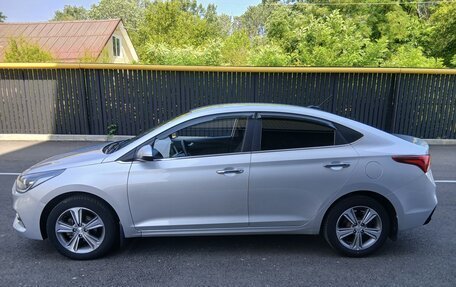 Hyundai Solaris II рестайлинг, 2020 год, 1 550 000 рублей, 2 фотография