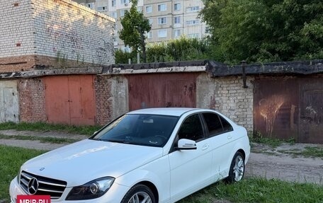 Mercedes-Benz C-Класс, 2011 год, 1 180 000 рублей, 2 фотография
