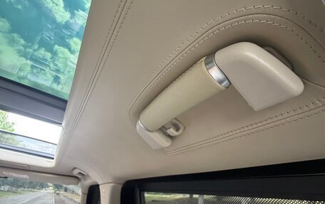 Land Rover Range Rover IV рестайлинг, 2014 год, 3 900 000 рублей, 13 фотография