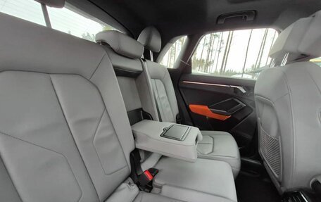 Audi Q3, 2019 год, 3 200 000 рублей, 10 фотография