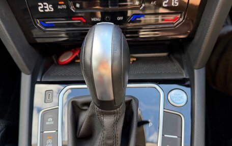 Volkswagen Passat B8 рестайлинг, 2021 год, 2 490 000 рублей, 12 фотография