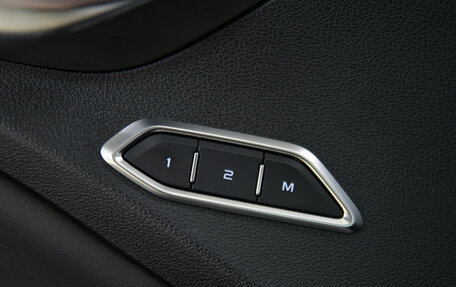 Geely Tugella FY11, 2023 год, 2 890 000 рублей, 18 фотография