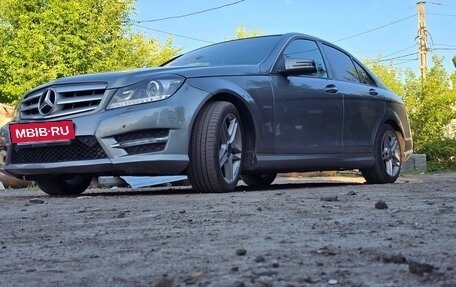 Mercedes-Benz C-Класс, 2012 год, 1 200 000 рублей, 4 фотография