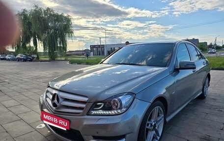 Mercedes-Benz C-Класс, 2012 год, 1 200 000 рублей, 11 фотография