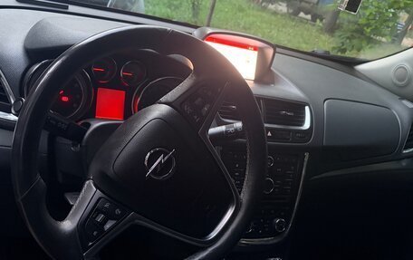 Opel Mokka I, 2014 год, 1 000 000 рублей, 12 фотография