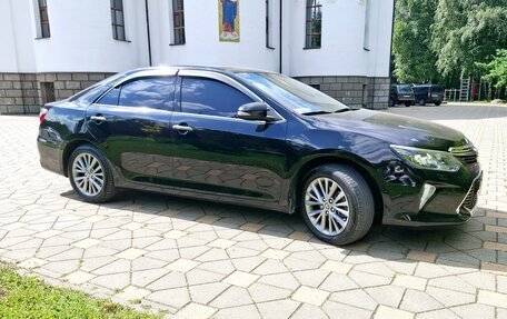 Toyota Camry, 2018 год, 2 250 000 рублей, 3 фотография