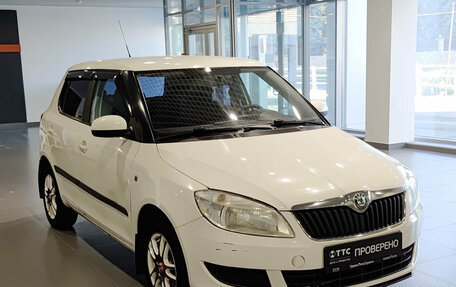 Skoda Fabia II, 2011 год, 735 000 рублей, 3 фотография