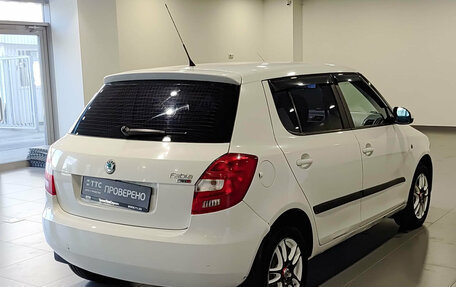 Skoda Fabia II, 2011 год, 735 000 рублей, 6 фотография
