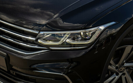 Volkswagen Tiguan II, 2021 год, 3 828 000 рублей, 23 фотография