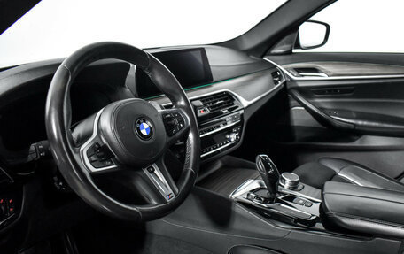 BMW 5 серия, 2019 год, 3 800 000 рублей, 10 фотография