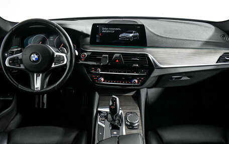 BMW 5 серия, 2019 год, 3 800 000 рублей, 17 фотография