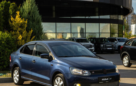 Volkswagen Polo VI (EU Market), 2013 год, 678 000 рублей, 2 фотография