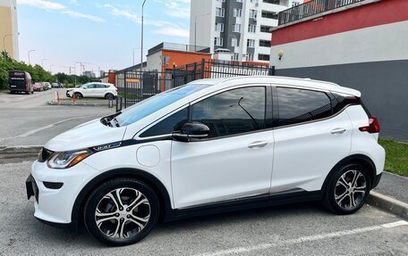 Chevrolet Bolt, 2017 год, 2 100 000 рублей, 3 фотография
