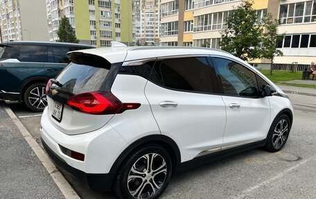 Chevrolet Bolt, 2017 год, 2 100 000 рублей, 6 фотография