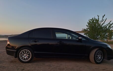 Honda Civic VIII, 2008 год, 700 000 рублей, 6 фотография