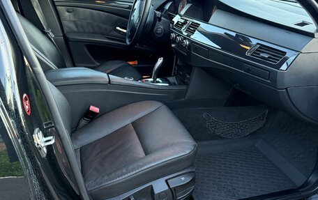 BMW 5 серия, 2008 год, 950 000 рублей, 17 фотография