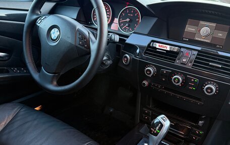 BMW 5 серия, 2008 год, 950 000 рублей, 25 фотография