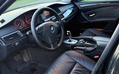 BMW 5 серия, 2008 год, 950 000 рублей, 24 фотография