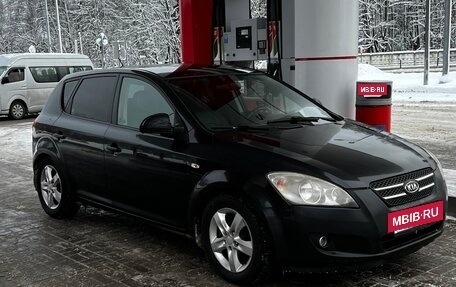 KIA cee'd I рестайлинг, 2008 год, 550 000 рублей, 3 фотография