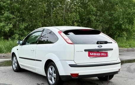 Ford Focus II рестайлинг, 2005 год, 140 000 рублей, 2 фотография