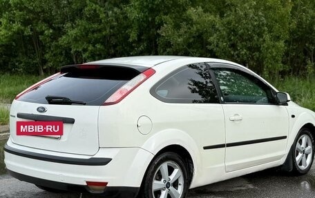 Ford Focus II рестайлинг, 2005 год, 140 000 рублей, 4 фотография