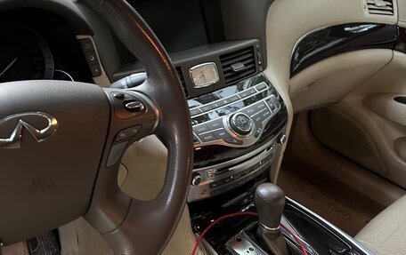Infiniti M, 2012 год, 1 500 000 рублей, 8 фотография