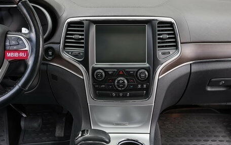 Jeep Grand Cherokee, 2014 год, 2 100 000 рублей, 16 фотография