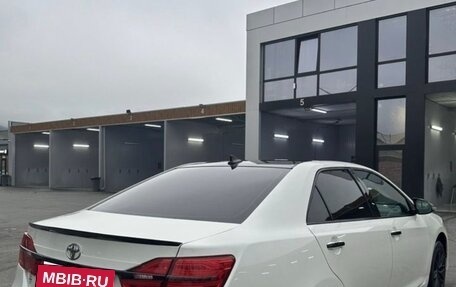 Toyota Camry, 2017 год, 2 050 000 рублей, 6 фотография